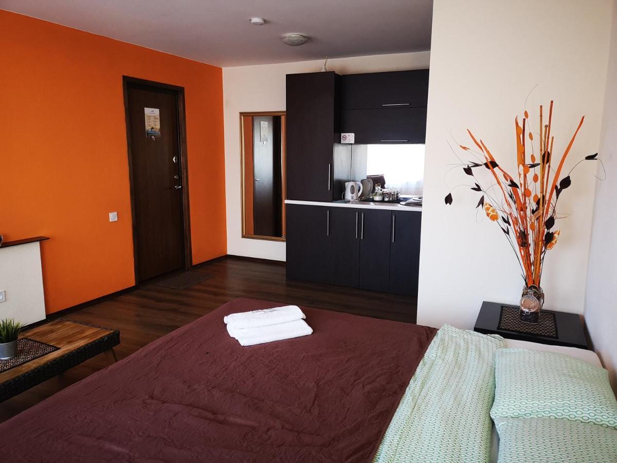 River Apartments Клайпеда Экстерьер фото