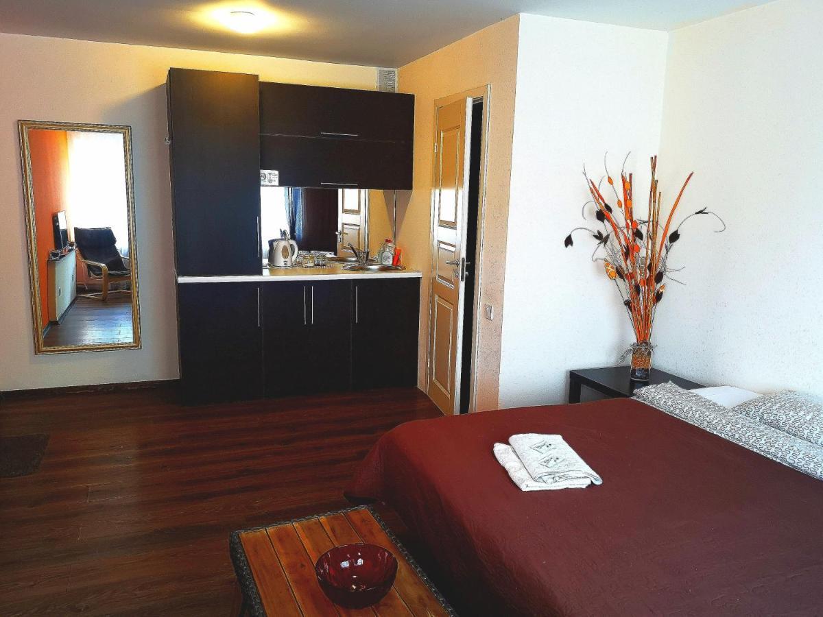 River Apartments Клайпеда Экстерьер фото
