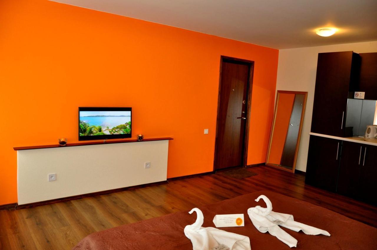 River Apartments Клайпеда Экстерьер фото